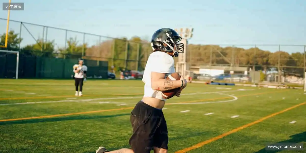 「从草根到巅峰,每一份坚持都值得被记录!📸上传你的故事,赢取专属奖励!」